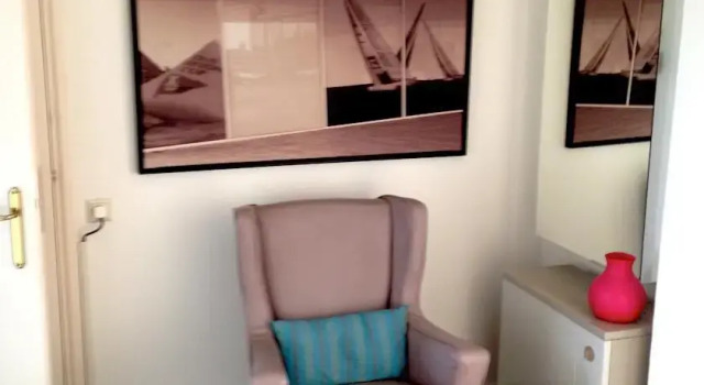 Design apartment in Rotterdam, Забронировать Апартаменты/квартира Оверсхи Роттердам