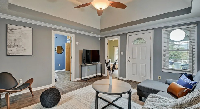 Amazing 3BR/2BA home! Steps to Fountain Square!