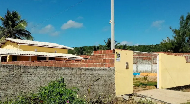Bungalô Búzios, Забронировать Отель Отели Низия-Флореста с бассейном, Бассейн