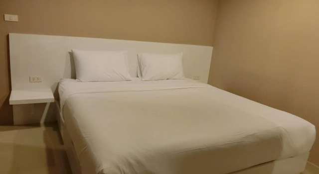 crystal suites pattaya