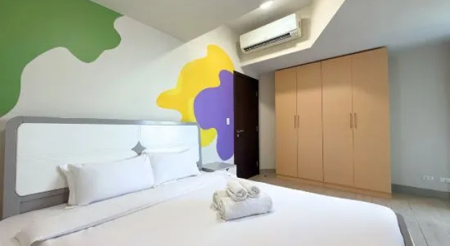 Люкс Superior с 2 комнатами с балконом Uptown Parksuites by Chen