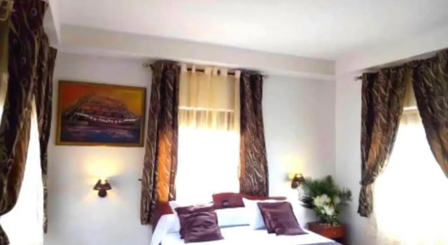 Cotonou Airport Hotel Paquebot, Book Hotel Hotels in Cotonou with a Pool, Swimming Pool