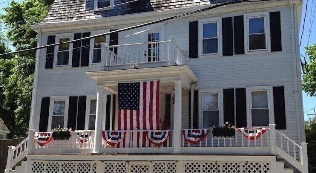 Downtown Plymouth-America's Hometown Apartment 3 BestStayz.1, Забронировать Апартаменты/квартира Плимут Массачусетс, рядом с Центр сценического искусства Spire