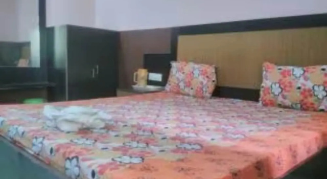 Deluxe Doppel Zimmer Goroomgo Samrat Palace Puri