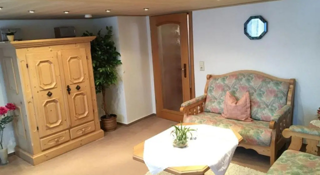 Haus Schneider, Reserva ahora Hotel Hoteles en Baden-Wurtemberg con aparcamiento, Aparcamiento