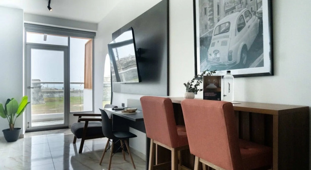 Коттедж w Bright 1BR w Ocean View Near C Amurallada