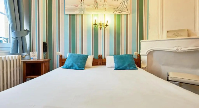 Двухместный номер Standard Hotel Saint Etienne