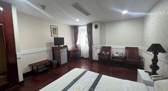 Номер Superior ORIENT Hotel