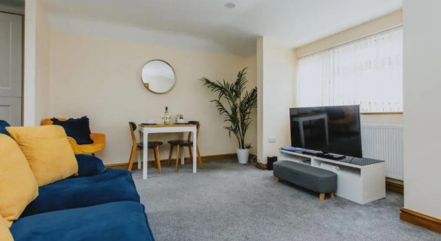 Spacious 2nd Floor Apartment - King Size Bed & Free Parking, 预订 公寓 诺丁汉 诺丁汉郡