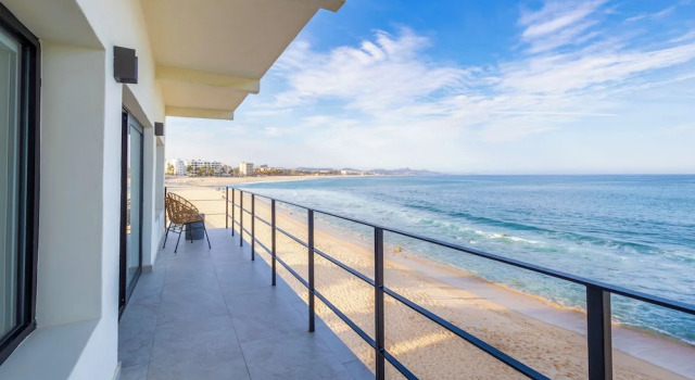 Люкс Deluxe Cabo Break Hotel
