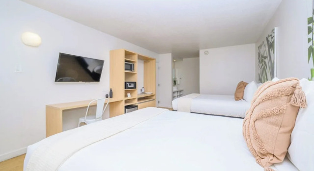 Upstay: Studio Apartment w/ Pool Near Disney World