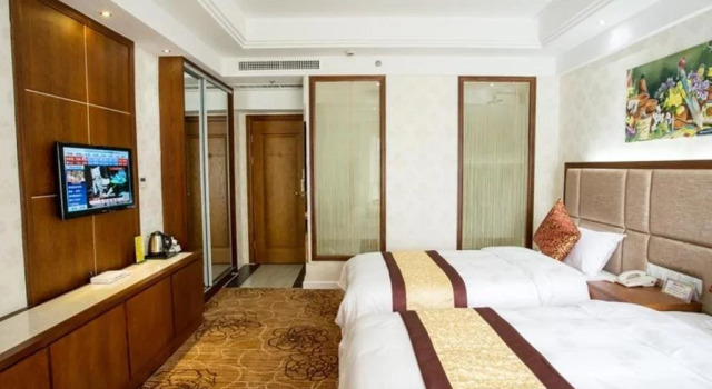 Ningbo Heshen Hotel