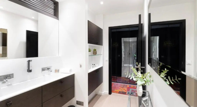 Апартаменты с 3 комнатами Les Suites 7 Anges - Vue Cathédrale, Parking & Centre Historique Reims