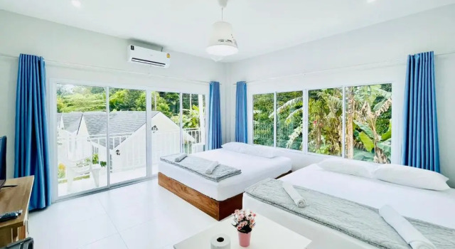 Шестиместный семейный номер Deluxe Thirty Tree Garden House