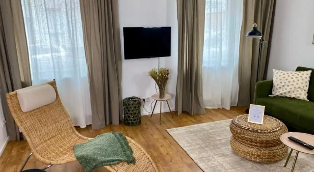 discovAIR Eisenach - 3-Zi- Apartment Matteo- Schwimmbad-Nah mit Netflix, Book Apartment Apartments in Rennsteig, Apartment