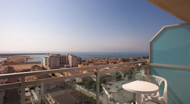 Полулюкс с балконом Hotel RH Vinaros Playa & Spa Sup