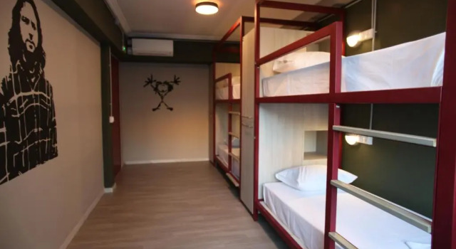 Кровать в общем номере (женский номер) Stay Hybrid Youth Hostel