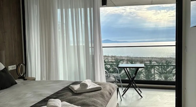 Апартаменты Zados Luxury Residence