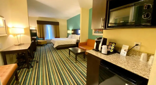 Люкс Holiday Inn Express & Suites - Orlando - Southeast by IHG