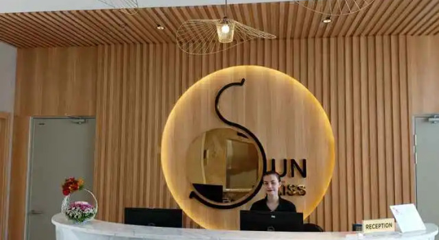 Sun Kiss Hotel