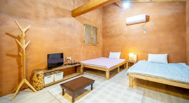 Jeju Bijasupgil15 Pension