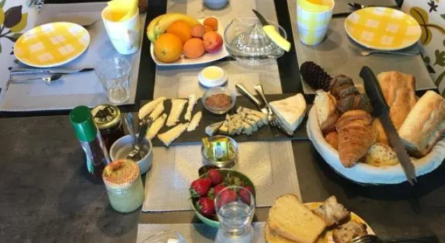 Les Chambres d'Orel, Prenota Hotel Hotel a Alvernia con parcheggio, Parcheggio