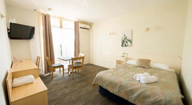 Семейный номер Economy Jacksons Motor Inn
