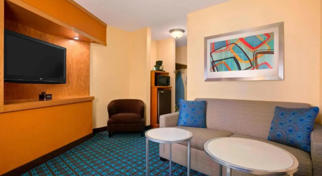 Студия Fairfield Inn & Suites Minneapolis-St. Paul Airport