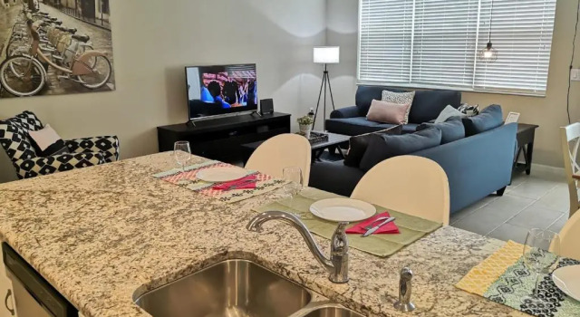 Splendid 4 Bedroom Home Close to Disney 5168A, Rezerwuj Hotel Kissimmee Kissimmee