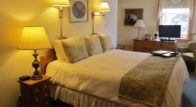 Полулюкс Chambery Inn