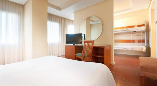 Hotel Madrid Chamartín Affiliated by Meliá