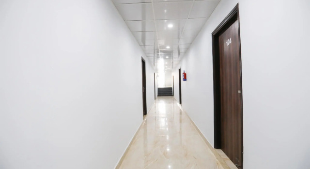 OYO 45508 Hotel Shehnai, Забронировать Отель Фаридабад штат Харьяна