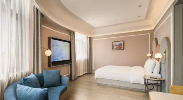 Капсула Mercure Qingdao Downtown