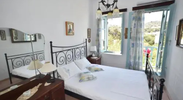 Traditional house by the sea, Prenota Appartamento Mandrakion Pali