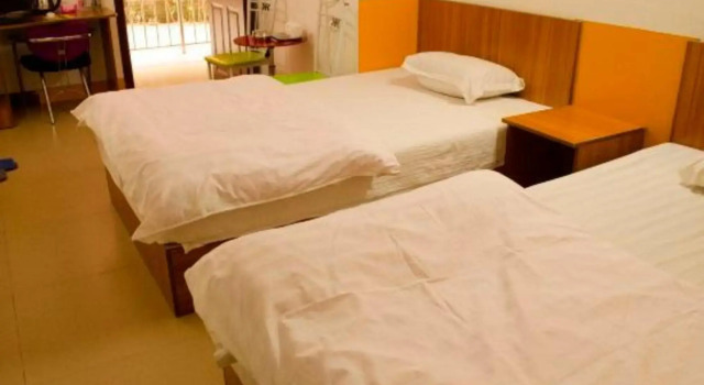 Yage Yingchun Hotel Zhangzhou, Prenota Hotel Hotel a Wuzhou con parcheggio, Parcheggio