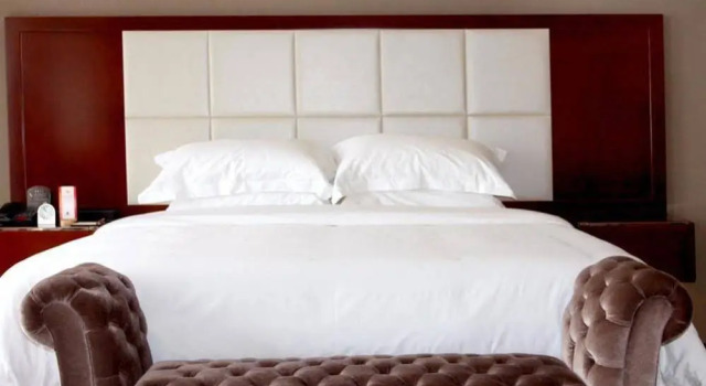 Phoenix Business Hotel, Book Hotel 4-stjernede hoteller i Tangshan, 4*