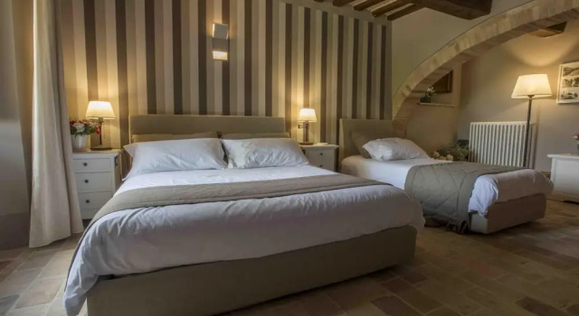 Villa Teloni, Rezervovat Vila San Severino Marche 