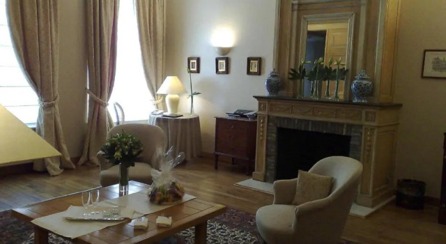 Люкс Hotel Le Dixseptième