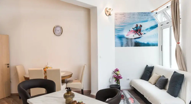 Comfortable Classy Apartment Close to Znjan Beach, Prenota Appartamento Splitska 
