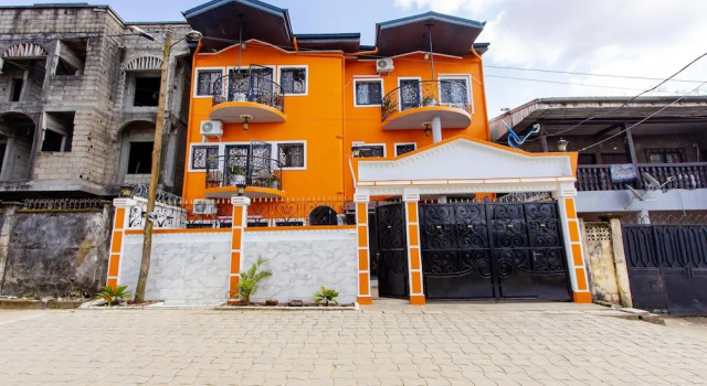 Le Clos D'or - Appartements Meubles, Rezervovat Apartmán Hotely v Douala s parkováním, Parkování