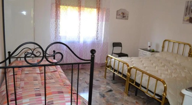 Il Giardino del Gallo, Book Hotel Hotels in Foligno with Parking, Parking