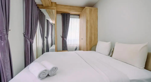 Modern Look And Comfy 2Br Transpark Cibubur Apartment
