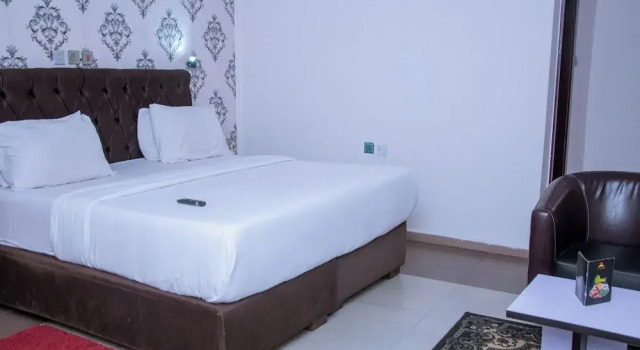 Студия Deluxe Zoey International Hotels Ltd