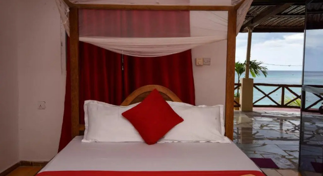 Двухместный номер Deluxe Nungwi Jambo Beach Bungalow