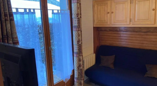 Appartement 2 pièces pieds des pistes terrasse face à la montagne, Забронировать Апартаменты/квартира Бернекс Южный берег Женевского озера