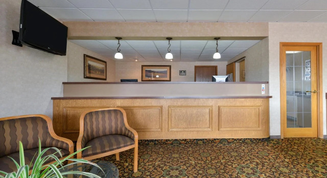 Corn Palace Inn, Buchen Sie Hotel Mitchell South Dakota