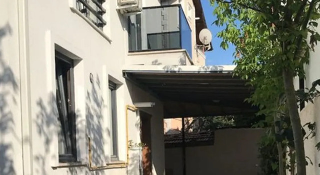 Villa Abuc Sapanca, Boek Villa  