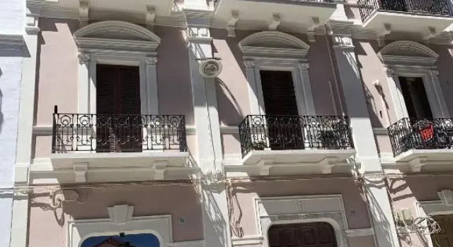 Azzurra Flat Bari Center, Забронировать Отель Отели в центре Бари, в центре