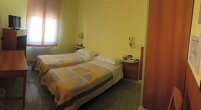 Hotel La Candela, Забронировать Отель Имола провинция Болонья