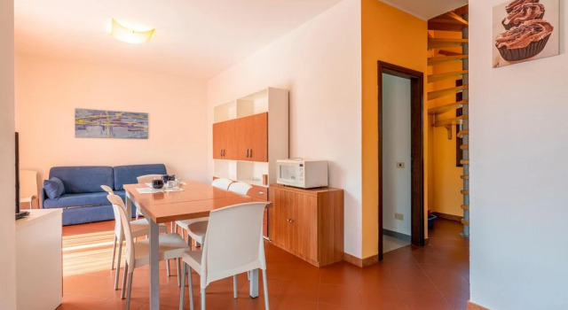 Gorgeous Home In Albarella Ro With Kitchen, Prenota Hotel Hotel a Delta del Po con piscina, Piscina